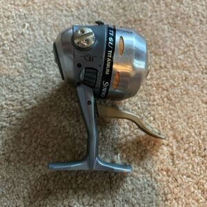 Shakespeare Synergy TI 6U Fishing Reel For Parts